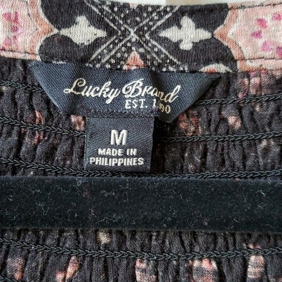 LUCKY BRAND BLACK PINK SMOCKED TOP SIZE MEDIUM BOHEMIAN COTTON - Picture 3 of 10